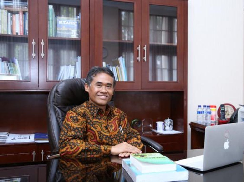 Rektor UGM Terpilih Jadi Ketua Forum Rektor Indonesia 2021-2022
